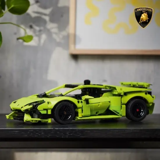 LEGO Technic Lamborghini Hurac&aacute;n Tecnica Advanced Sports Car Building Kit 42161 image {1}