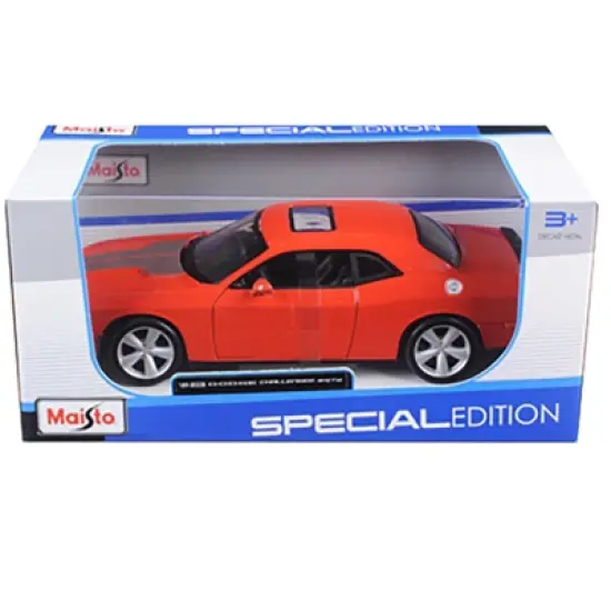 2008 Dodge Challenger SRT8 Orange 1/24 Diecast Model Car by Maisto image {1}