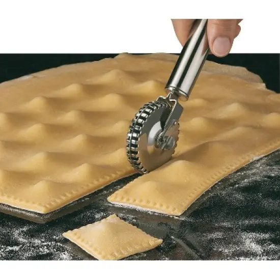 Kuchenprofi 7-Inch Stainless Ravioli Wheel For Cutting and Crimping Pasta Dough image {2}