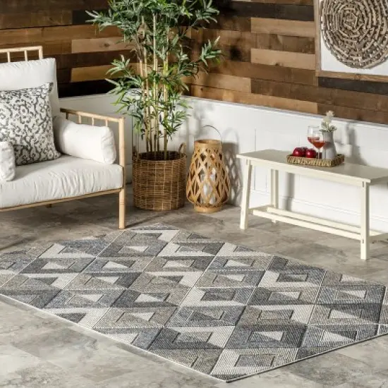 nuLOOM Gale Geometric Indoor/Outdoor Patio Area Rug image {1}