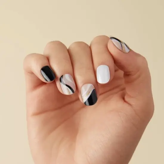 Dashing Diva Glaze Design Nail Art - Midnight Swirl - 32ct image {1}