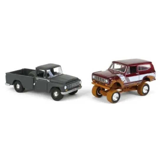 Johnny Lightning 1/64 Limited Edition International Harvester 2 Pack, 1965 Model 1200 and 1979 Scout Muddy Version JLCP7353 image {1}
