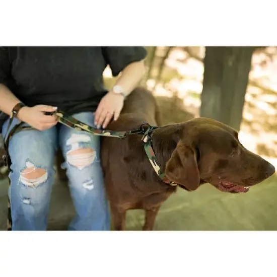 Country Brook Petz Deluxe Woodland Camo HD Dog Leash image {3}