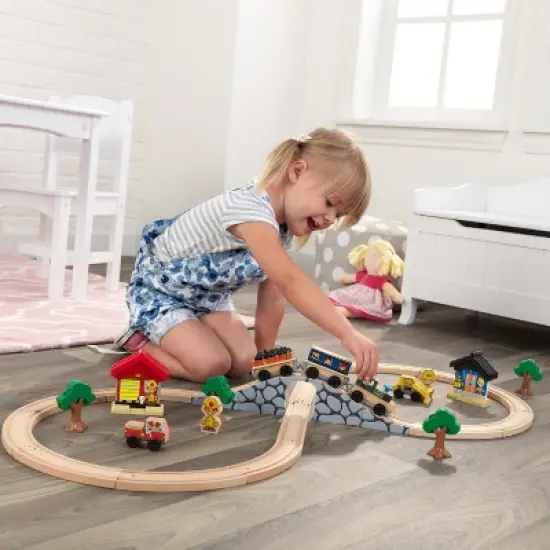 KidKraft Figure 8 Train Set image {1}