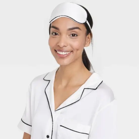 Women's 3pc Notch Collar and Shorts Pajama Set - Stars Above&trade; White image {3}