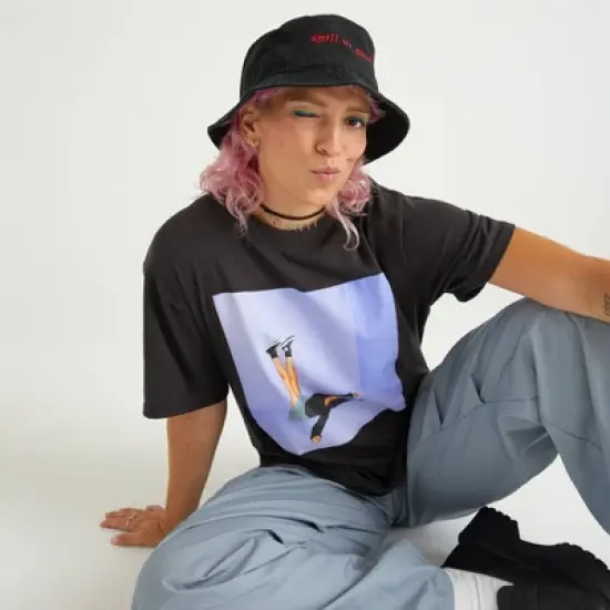 Olivia Rodrigo Bucket Hat - Black image {2}