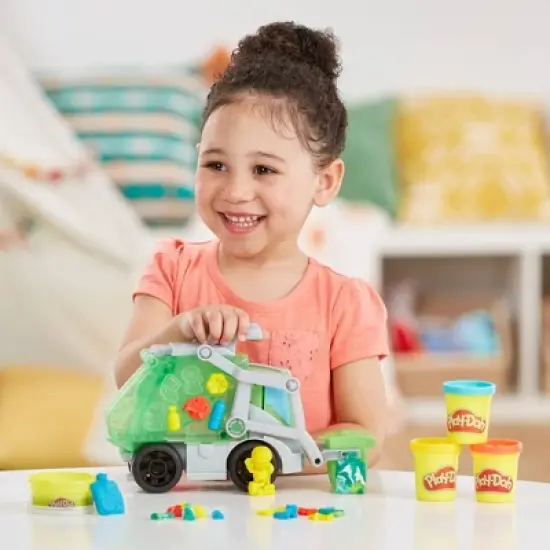 Play-Doh Wheels Dumpin' Fun 2-in-1 Garbage Truck image {4}