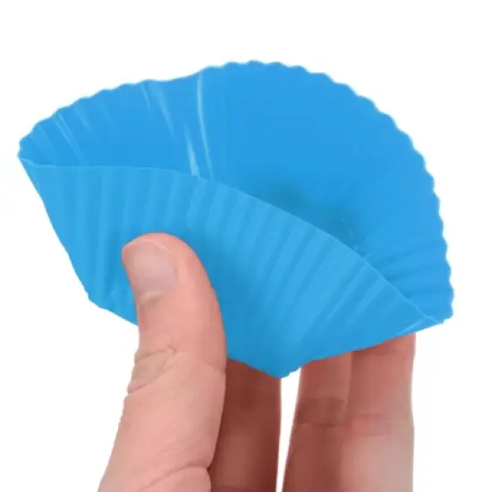 Unique Bargains Silicone Heat Resistant Cupcake Liners Heart Shape Baking Cups 18 Pcs image {2}