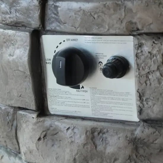 Angeles Outdoor Circular Fire Pit - Gray - Christopher Knight Home image {4}