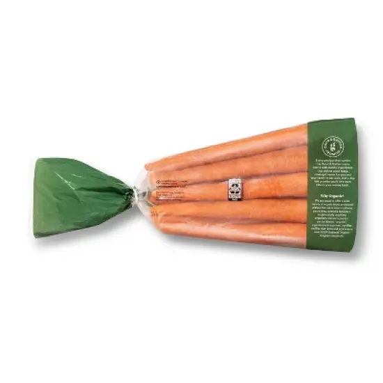 Fresh Organic Carrots - 1lb - Good & Gather&trade; image {2}