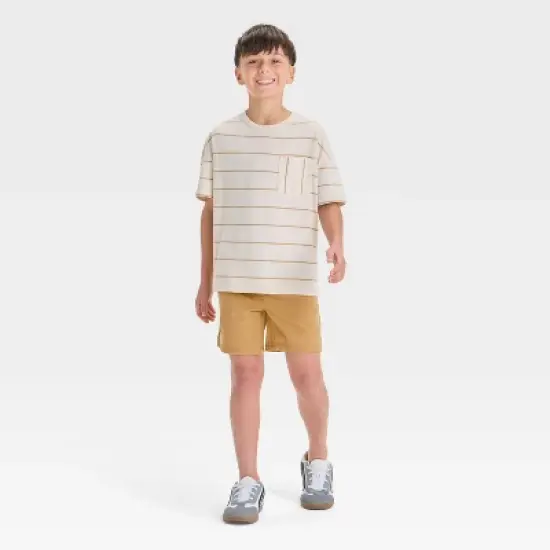 Boys' Quick Dry 'Above the Knee' Pull-On Shorts - Cat & Jack&trade; image {2}