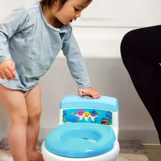 The First Years Baby Shark Super Pooper Potty System image {7}