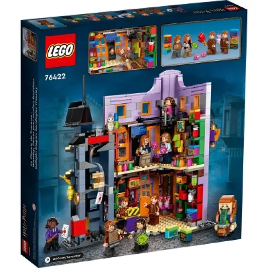 LEGO Harry Potter Diagon Alley: Weasleys&rsquo; Wizard Wheezes 76422 image {3}