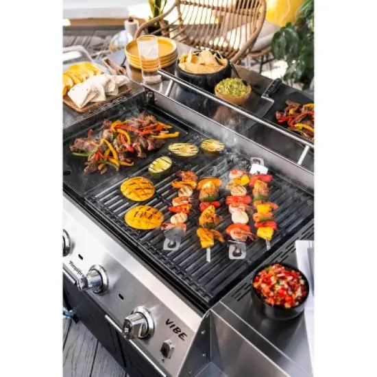 Char-Broil 463285022 4-Burner Vibe 535 Gas Grill image {25}