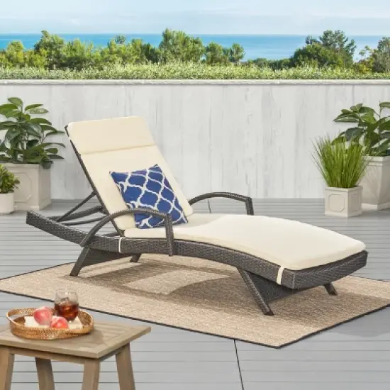 Christopher&nbsp;Knight&nbsp;Home&nbsp;Jessica&nbsp;Outdoor&nbsp;Rattan&nbsp;and&nbsp;Iron&nbsp;Adjustable&nbsp;Chaise&nbsp;Lounge&nbsp;with&nbsp;Cushion image {10}