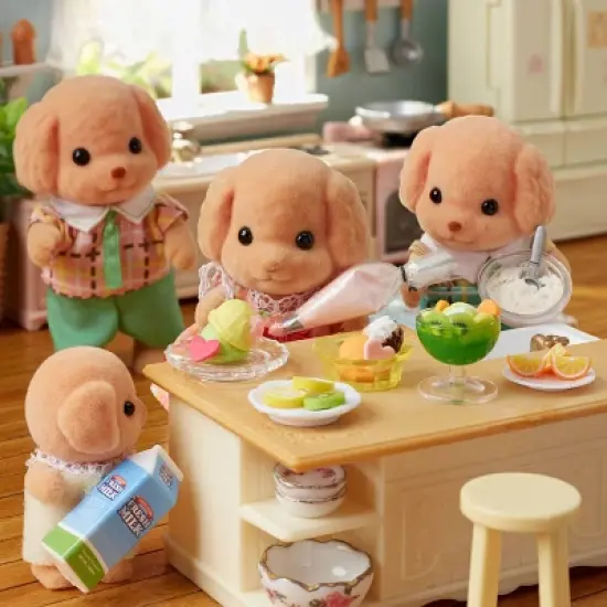 Calico Critters Toy Poodle Family image {2}