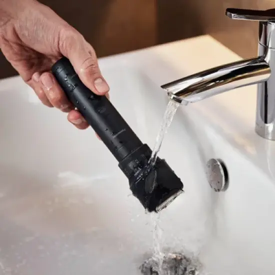 Panasonic MultiShape Beard, Hair & Body Trimmer Starter Kit image {6}