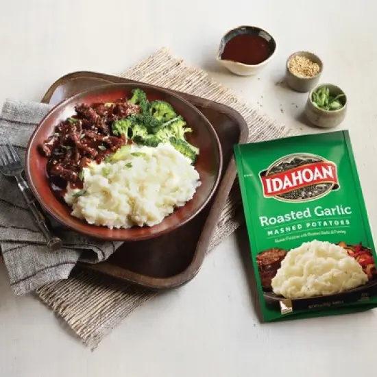 Idahoan Gluten Free Roasted Garlic Mashed Potatoes - 4oz image {2}