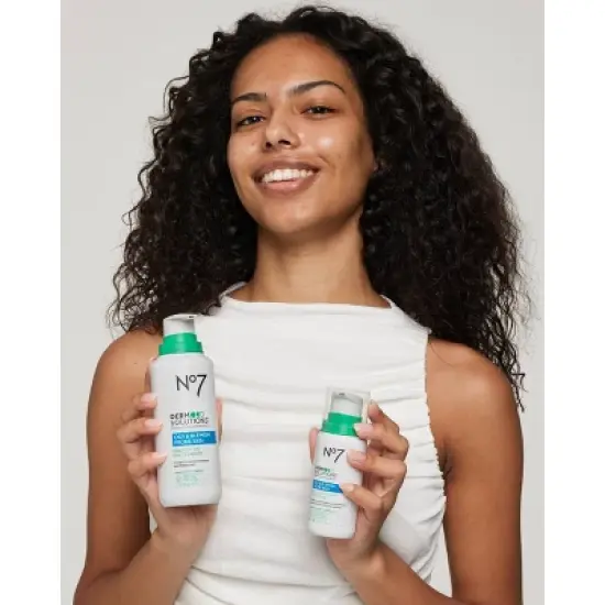 No7 Derm Solutions Daily Lightweight Moisturiser - Oily and Blemish Prone Skin - 3oz image {6}