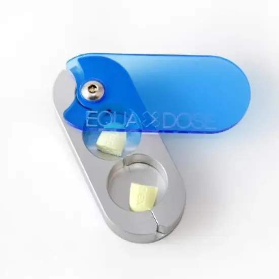 Equadose Original Pill Cutter image {1}