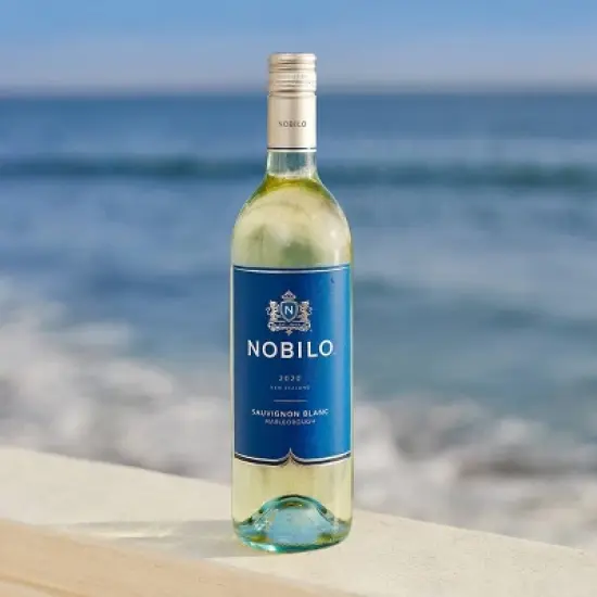 Nobilo Regional Collection Sauvignon Blanc White Wine - 750ml Bottle image {3}
