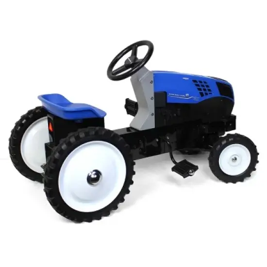 ERTL Die-Cast Steel New Holland T8 Pedal Tractor With MFD Tires By ERTL 13954 image {2}