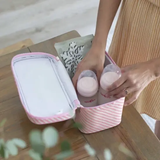 Spectra Pink Cooler with Ice Pack and Breast Milk Bottles Kit image {2}