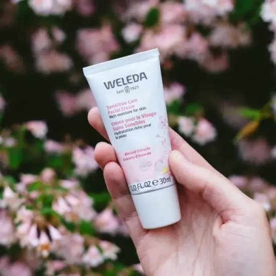 Weleda Sensitive Care Facial Cream - 1.0 fl oz image {7}