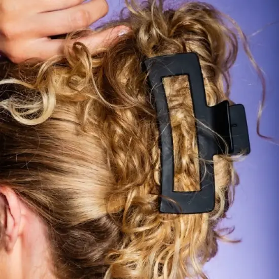 Gimme Beauty Thick Rectangle XL Claw Clip - Black image {4}