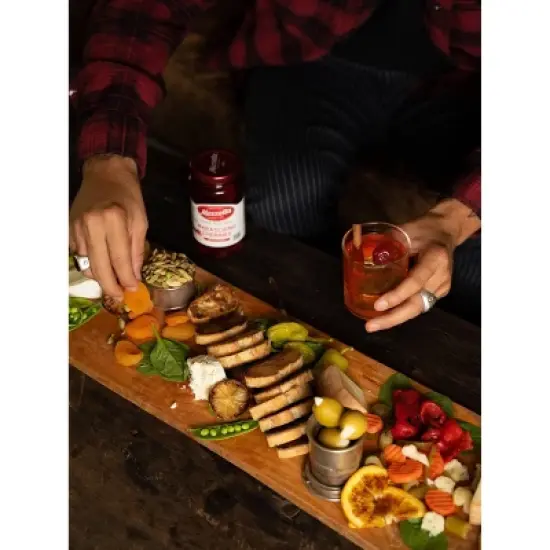 Mezzetta Garlic Stuffed Olives - 10oz image {2}