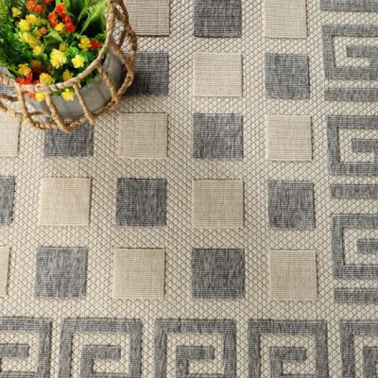 Traditional Geometric Infinity Border Indoor Outdoor Area Rug by Blue Nile Mills  image {4}