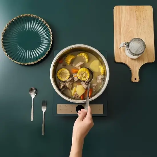 304 Stainless Steel Microporous Colander,2QT Large Capacity with Mixing Bowl For washing vegetables image {3}