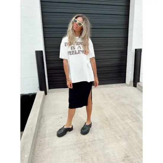 Women's Ascot + Hart Paradise Is A Feeling Short Sleeve Graphic Boyfriend T-Shirt - Off-White image {4}