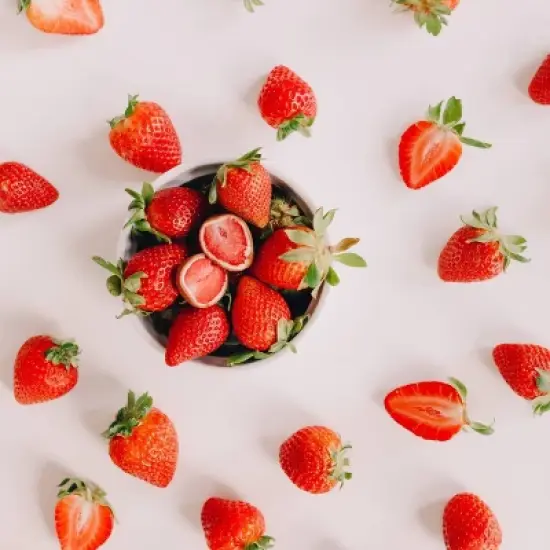 Tru Fru White and Milk Chocolate Frozen Strawberries - 8oz image {5}