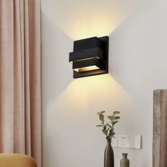 C Cattleya 2-Light Matte Black Aluminum LED Wall Light image {1}