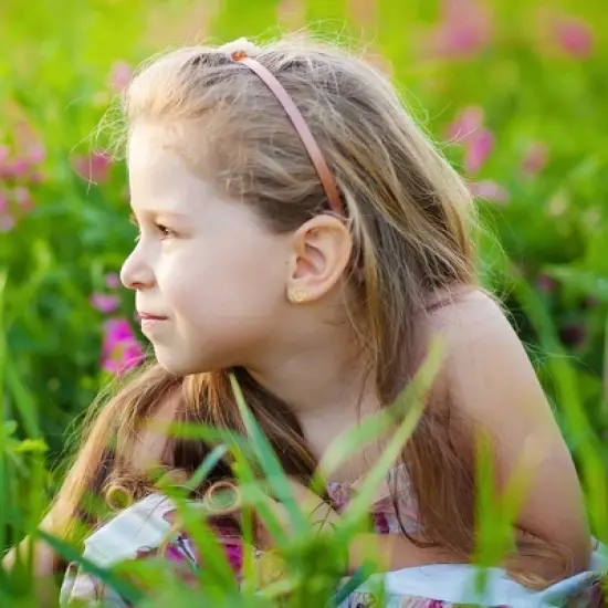 Girls' Petitel Open Heart Screw Back 14k Gold Earrings - In Season Jewelry image {2}