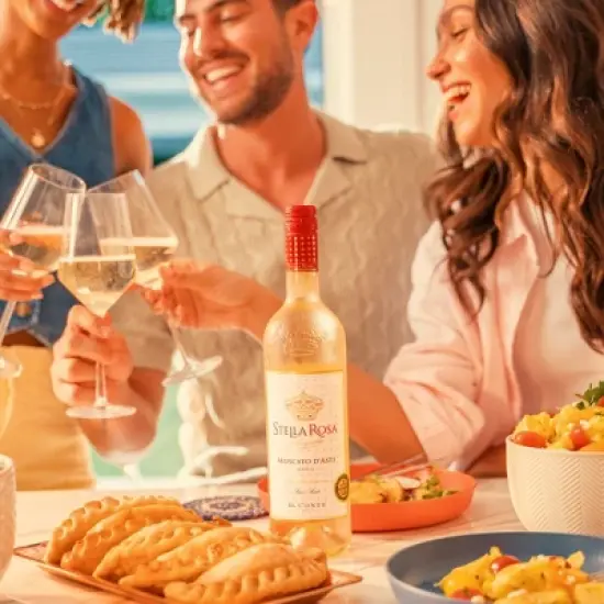 Stella Rosa Moscato White Wine - 750ml Bottle image {9}