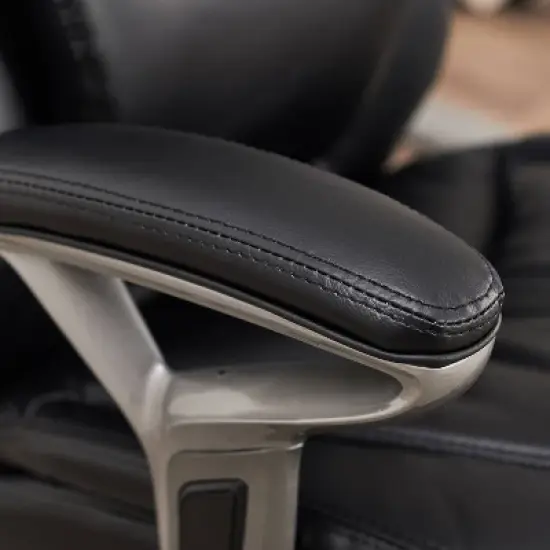 AIR Health & Wellness Managers Chair Black Leather - Serta image {10}