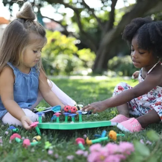 Hand2Mind Plastic Mirrors 4"x6" 4pk Mirror Science Classroom Supplies image {5}