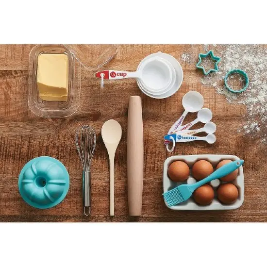 MindWare Playful Chef: Deluxe Baking Utensils and Recipes Kit for Kids &ndash; Ages 4 & up &ndash;  16 Utensils & 5 Healthy Recipes image {2}