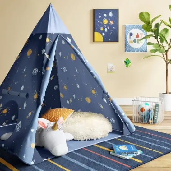 Space Kids' Tent - Pillowfort&trade; image {1}