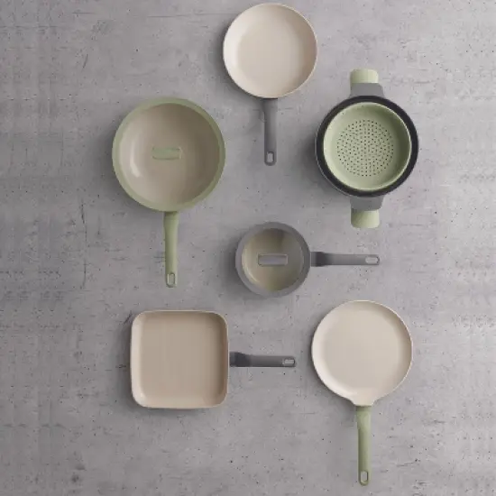 BergHOFF Balance Non-stick Ceramic Pancake Pan 10.25", Recycled Aluminum image {3}