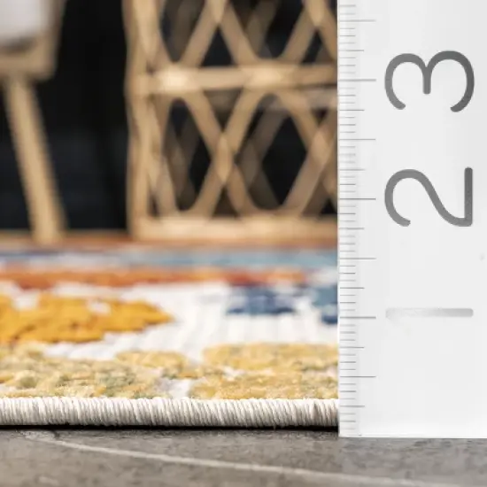 nuLOOM Iva Contemporary Flowers Indoor/Outdoor Patio Area Rug image {2}