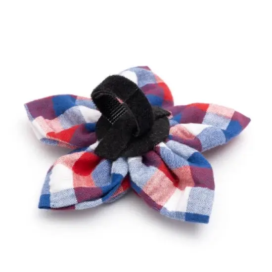 The Worthy Dog Check Flower Accessory image {1}