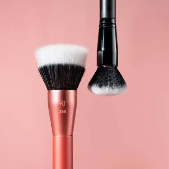 Real Techniques Extra Big Stippling Makeup Brush image {3}