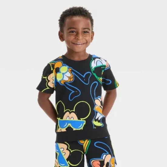 Toddler Boys' 2pc Disney Mickey and Friends Top & Shorts Set - Black image {2}