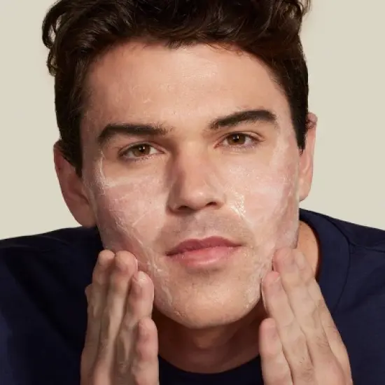 Curology Gentle Cleanser, Lightly Foaming Face Wash image {5}