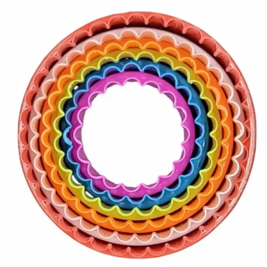 Handy Housewares 6pc Scalloped Biscuit/Cookie Dough Cutter Set, Round & Flower Edged, Dishwasher Safe, Plastic image {4}