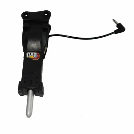 Diecast Masters 1/16 Radio Control Caterpillar 320 Excavator with Bucket, Grapple and Hammer 28005 image {6}