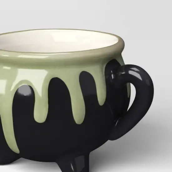 14oz Figural Cauldron Mug - Hyde and EEK! Boutique&trade; image {2}